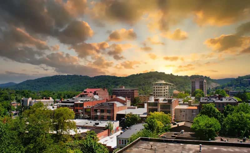 5. Asheville, North Carolina (Image Credits: Wikimedia)