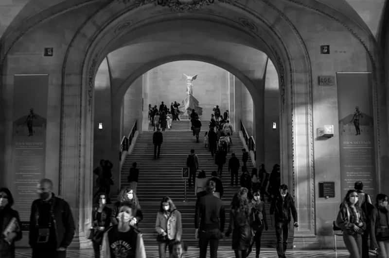 Why the Louvre Problem Is Very Real in 2026 (Image Credits: Unsplash)