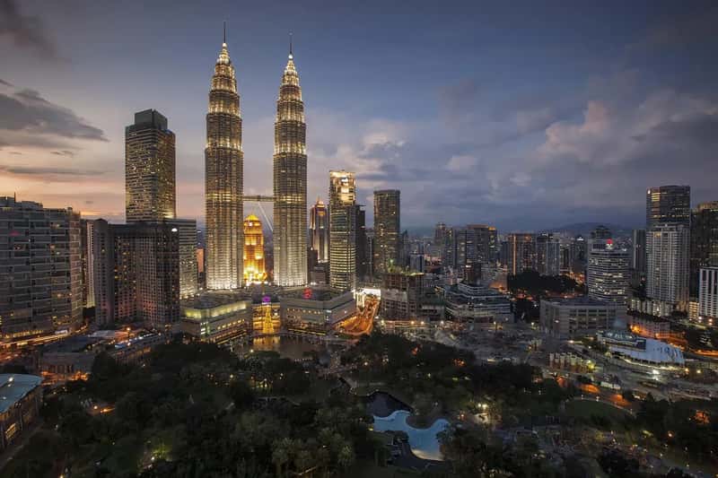 Malaysia - Affordable Luxury in Southeast Asia (Image Credits: Pixabay)