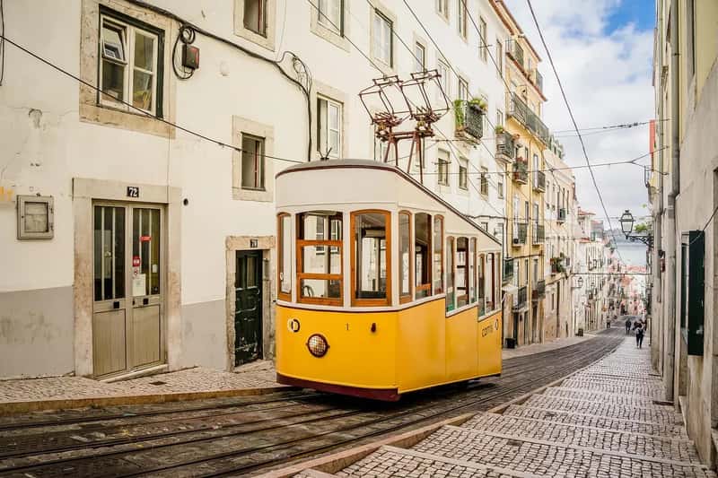 Portugal: The Former Budget Champion Losing Its Edge (Image Credits: Pixabay)