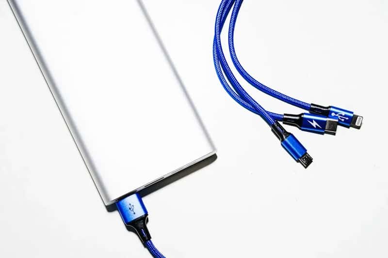 #10 - They Keep Their Power Bank in Their Carry-On - Always (Image Credits: Unsplash)