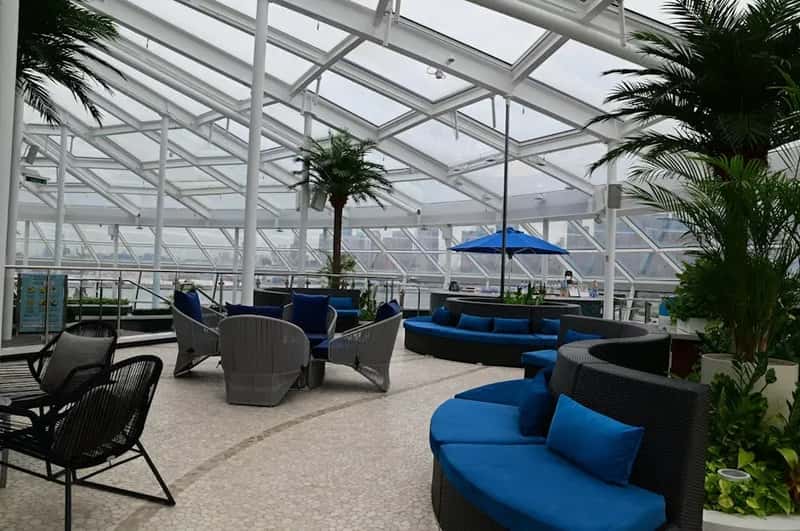 #10 - Use the Waiting Lounge Downtime to Book, Confirm, and Plan - Not Just Scroll Your Phone (Image Credits: Pexels)