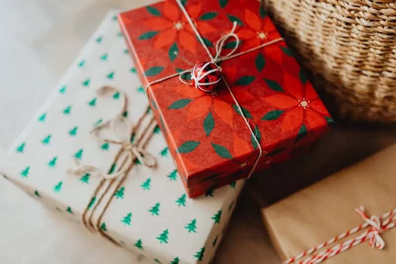 4. Wrapped Gifts (Image Credits: Pexels)
