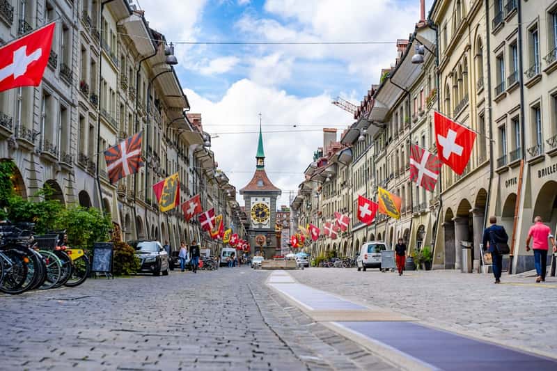 Switzerland - Alpine Peace (Image Credits: Unsplash)