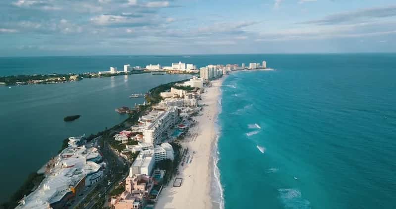 1. Cancún, Mexico - The All-Inclusive Illusion (Image Credits: Unsplash)
