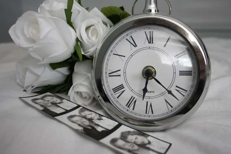7. Irreplaceable photos and personal mementos (Image Credits: Pixabay)