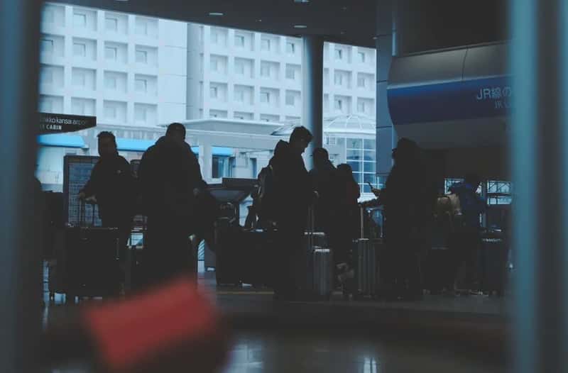 Passengers left stranded during a peak travel weekend (Image Credits: Pexels)