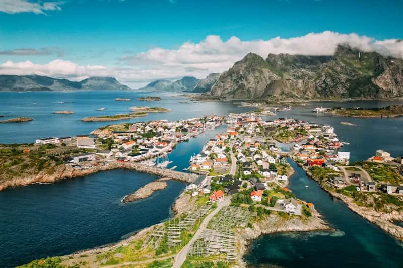Norway: Fjords With Cleaner Rules (Image Credits: Unsplash)