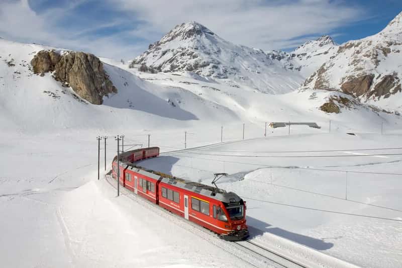 Bernina Express Standard Route, Switzerland (Image Credits: Wikimedia)