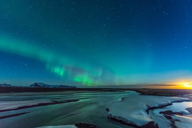 Iceland - Fire and Ice in Perfect Harmony (Image Credits: Unsplash)
