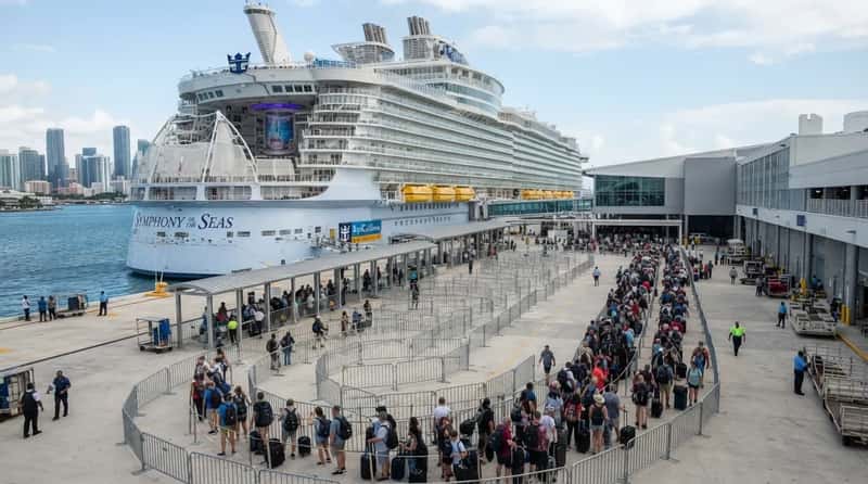 #9 - Symphony of the Seas: The Tip Cruisers Argue About (Image Credits: Gemini)