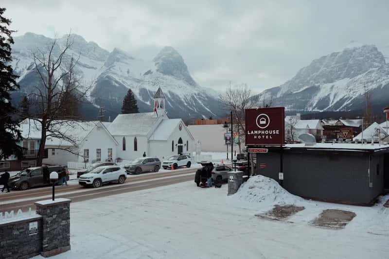 3. Canmore, Alberta: Mountain Town, Maximum Pressure (Image Credits: Unsplash)