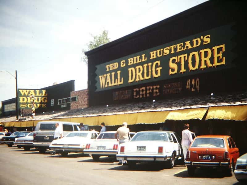 Wall Drug, South Dakota (Image Credits: Flickr)