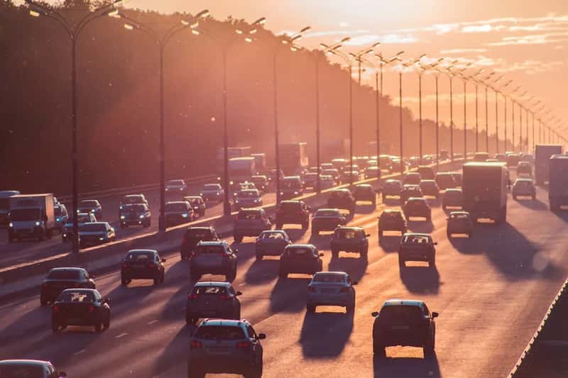 Deadly Roads: How US Traffic Fatalities Compare to Europe (Image Credits: Unsplash)