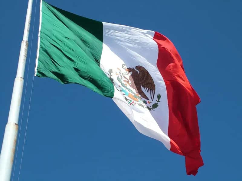 1. Cartel Violence Spilling Into Tourist Zones (Image Credits: Pixabay)