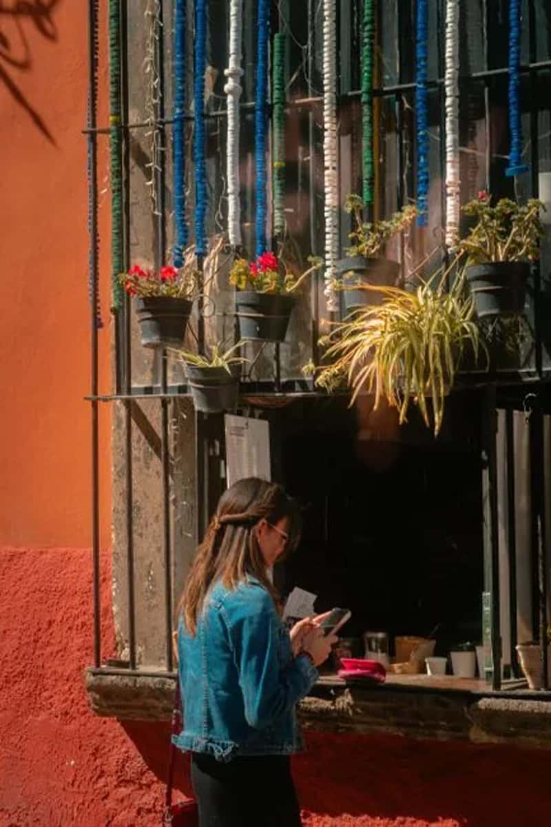 Community and the expat network already in place (Image Credits: Pexels)