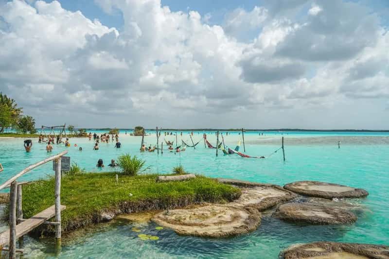 Bacalar and the lagoon that actually lives up to the photos (Image Credits: Pexels)