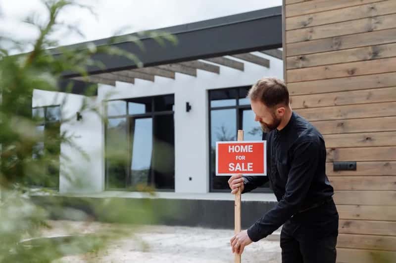 3. The property is actually listed for sale, not for rent (Image Credits: Pexels)