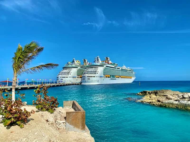 The Bahamas (Image Credits: Pexels)
