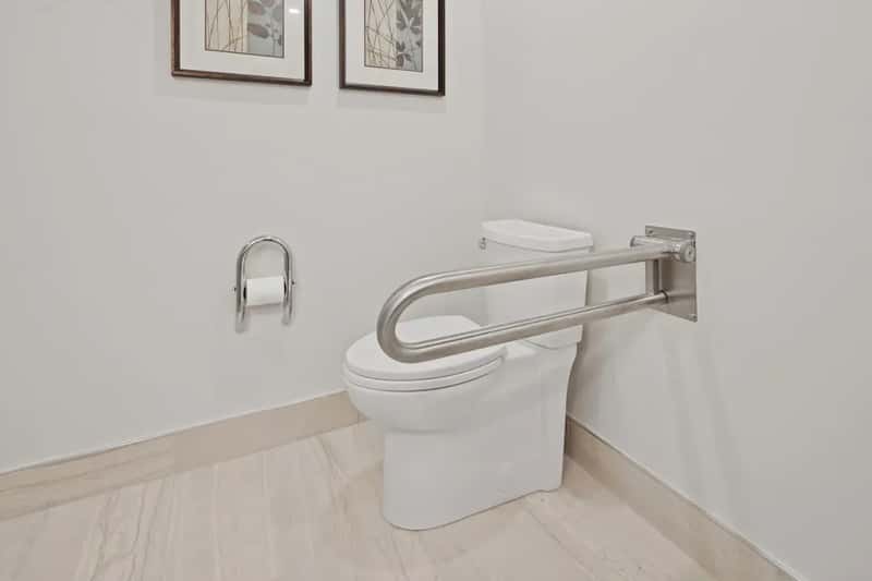 #13 - No Grab Bars in the Bathroom (Image Credits: Unsplash)