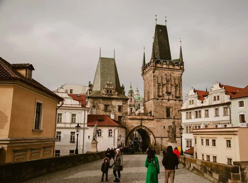 Czechia: Central Europe's low risk delivery rooms (Image Credits: Unsplash)