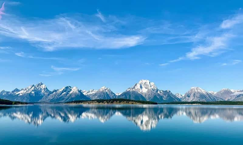 #13 - Grand Teton: Jaw-Dropping Views, Nowhere to Park (Image Credits: Pixabay)