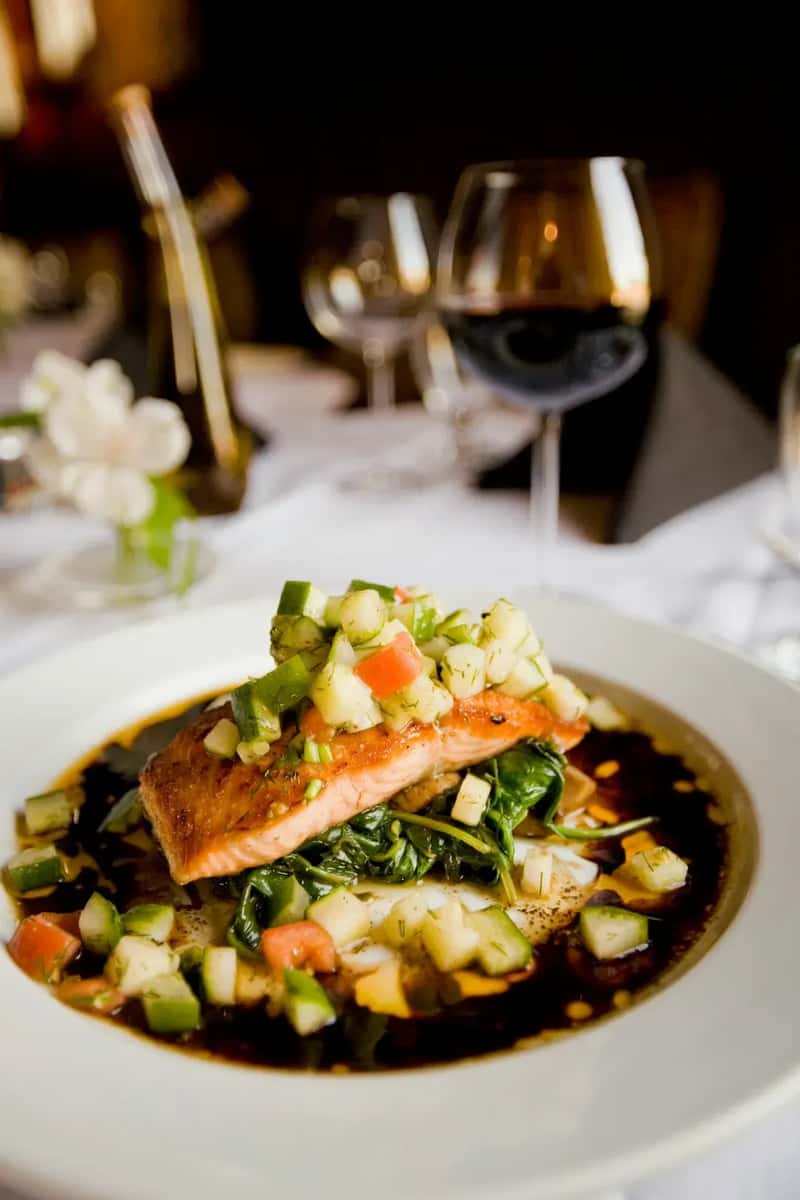 #2 - They’ll Honor Your Special Dietary Arrangement in Specialty Restaurants Too (Image Credits: Unsplash)