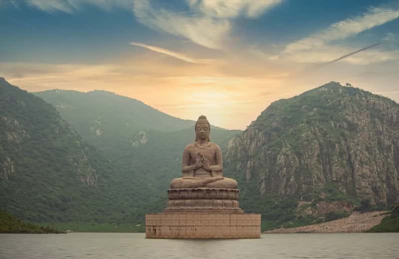 2. Buddha Statues and Religious Images From Thailand (Image Credits: Unsplash)