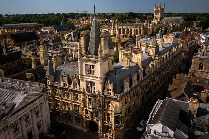 United States: Jaw-Dropping Tuition Fees (Image Credits: Pixabay)