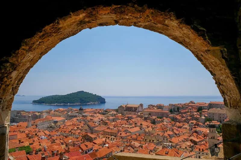 Dubrovnik, Croatia: The Pearl That Became Too Polished (Image Credits: Pixabay)
