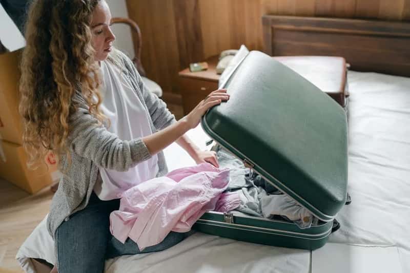 A Spare Change of Clothes (Image Credits: Pexels)