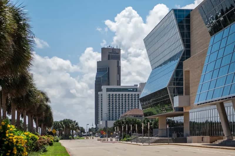 2. Corpus Christi, Texas - The Sparkling City by the Sea (Image Credits: Unsplash)