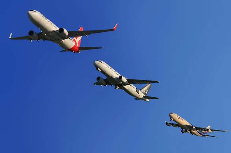 1. Overbooking flights is standard practice, not an occasional mistake (Image Credits: Pexels)