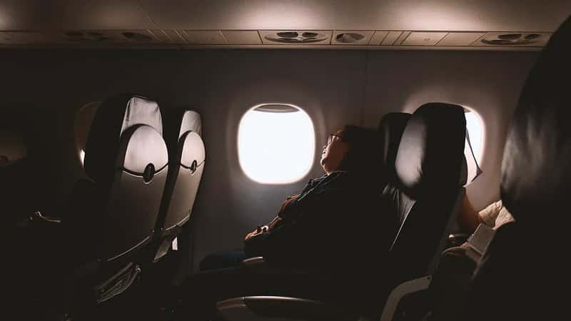 Sleep debt before the flight makes everything worse (Bernal Saborio G. (berkuspic), Flickr, CC BY-SA 2.0)