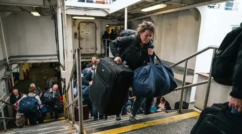 #20 - There's No Weight Limit on Your Bags - But No Help Carrying Them Either (Image Credits: Gemini)