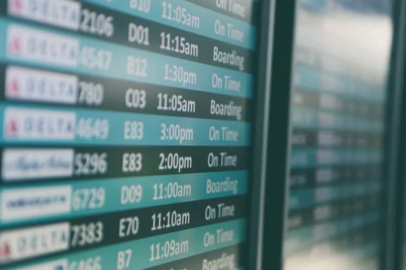 3. The boarding time keeps sliding without explanation (Image Credits: Unsplash)