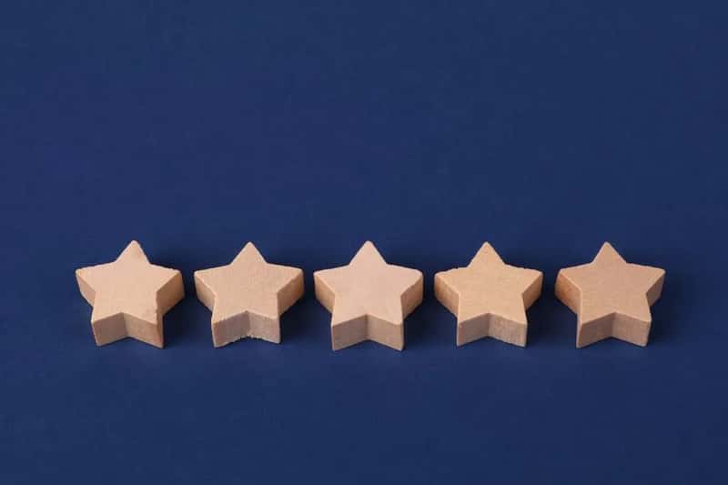 The star system rewards consistency, not the night you're actually having (Image Credits: Pexels)