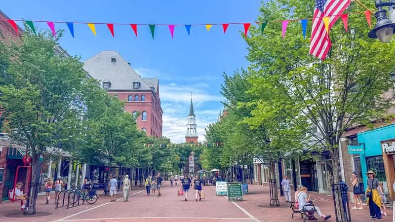 1. Burlington, Vermont - The Pedestrian-First Pioneer (Image Credits: Pixabay)