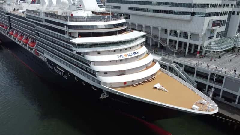 Warning #2 - The "Independent" Tour Operator You Booked Might Be Owned By the Cruise Line (Image Credits: Pexels)