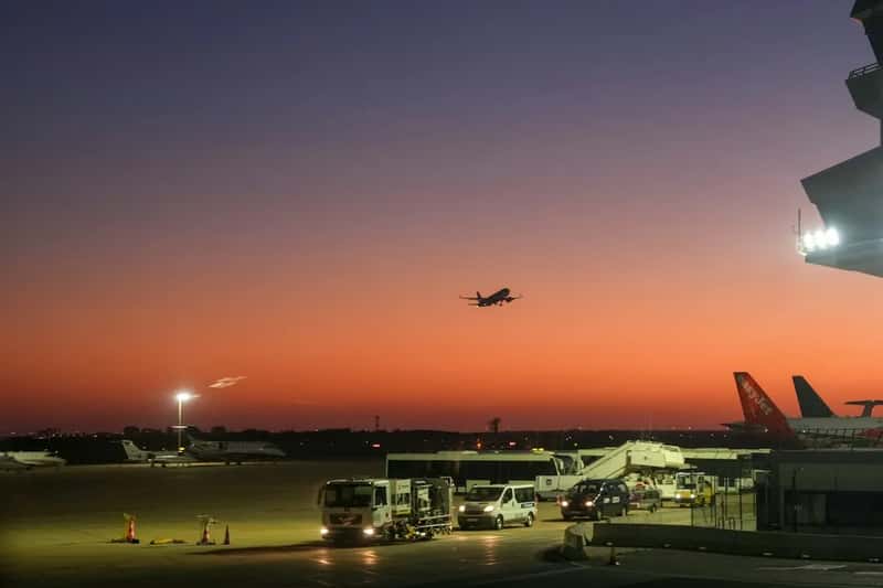 Getting There Is Easier for the Algarve (Image Credits: Unsplash)