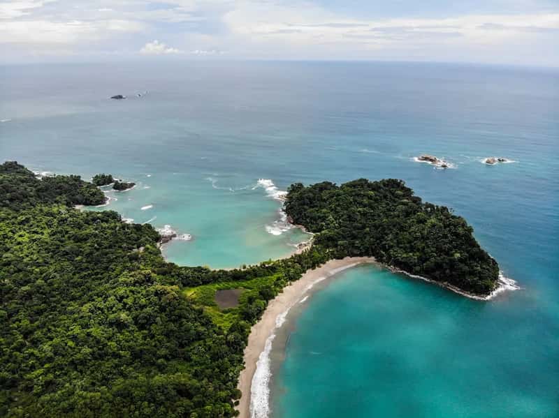 Costa Rica's beaches are more dangerous than they look (Image Credits: Unsplash)