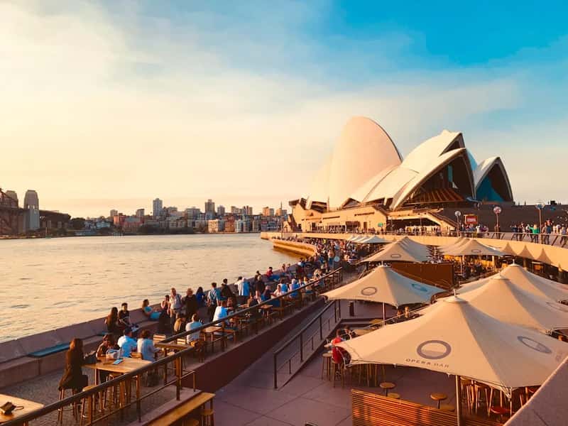 Australia: high wages keep gratuity optional (Image Credits: Unsplash)