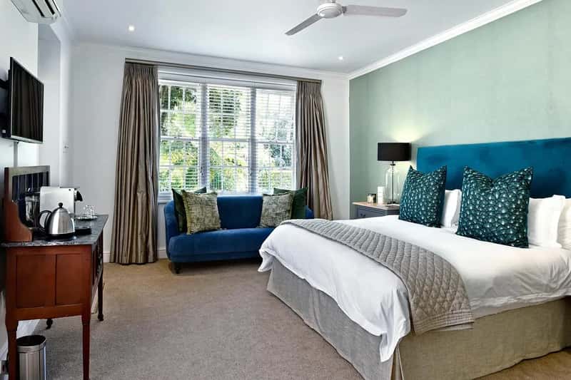 5. They Expect Certain Comforts as Standard (Image Credits: Pixabay)