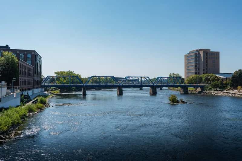 5. Cedar Rapids, Iowa (Image Credits: Pexels)