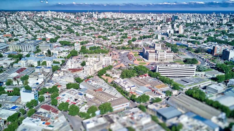 Finding a Neighborhood That Fits (Cityscape MVD, CC BY-SA 2.0)