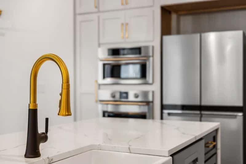 #22 - Appliances Came in Almond, Bisque, and Harvest Gold (Image Credits: Pexels)