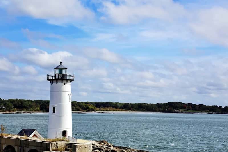 Widow's Bay turns New England into a hot spot (Image Credits: Unsplash)
