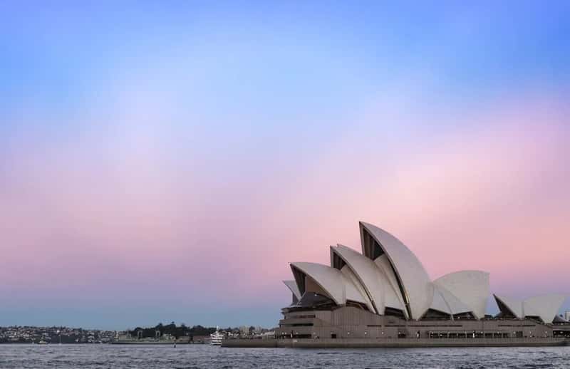 4. Australia: Surprisingly Generous Plates Down Under (Image Credits: Unsplash)