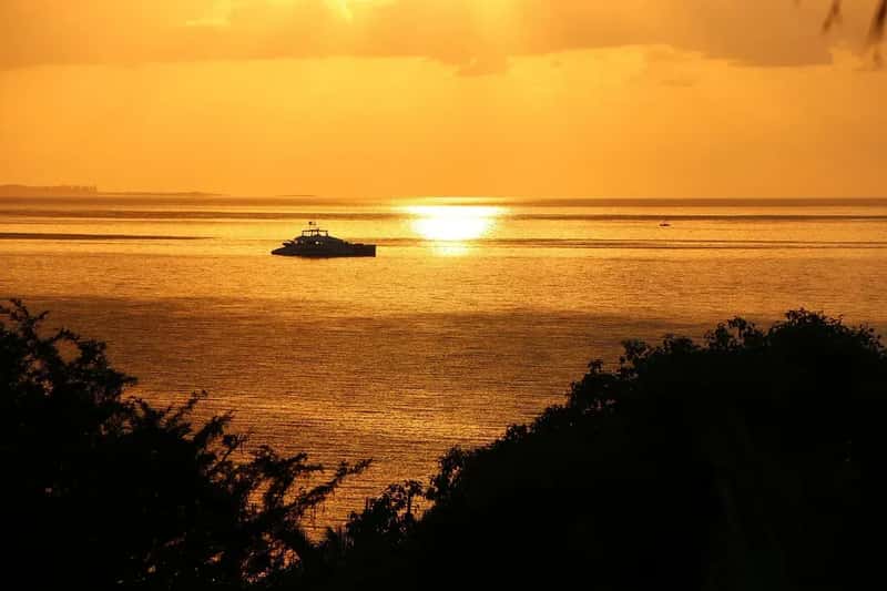 6. Mozambique: Coastal Nation, Inland Poverty (Image Credits: Pixabay)