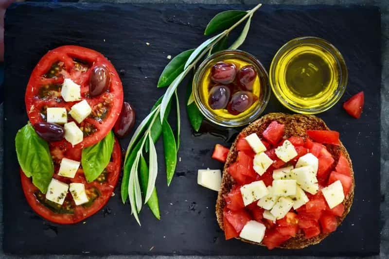 12. Greece - Mediterranean Roots Still Hold (Image Credits: Pexels)